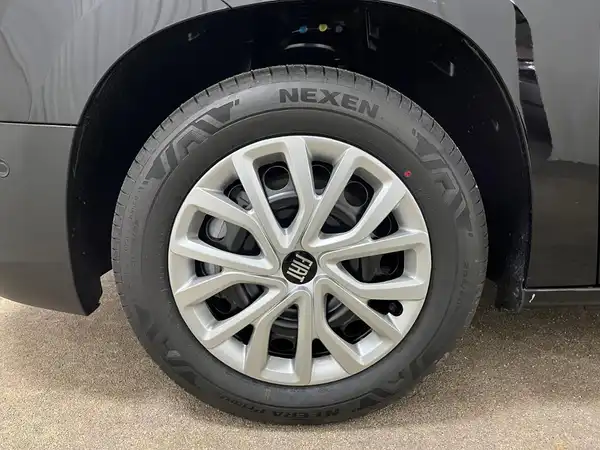 FIAT Doblo Kombi L2 Automatik (18/18)