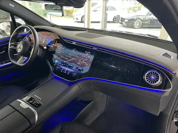 MERCEDES-BENZ EQE 350 4M SUV (12/30)