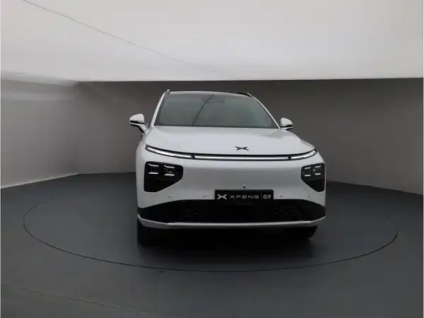 XPENG G9 AWD Performance Modell 24 (8/29)