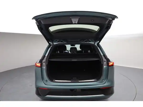 XPENG G9 AWD Performance 2025 (20/30)