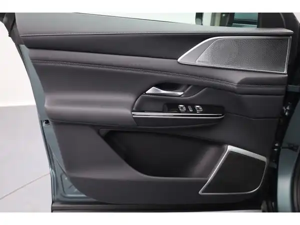 XPENG G9 AWD Performance 2025 (9/30)