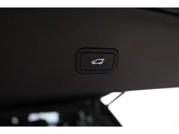 XPENG G9 AWD Performance 2025 (22/26)